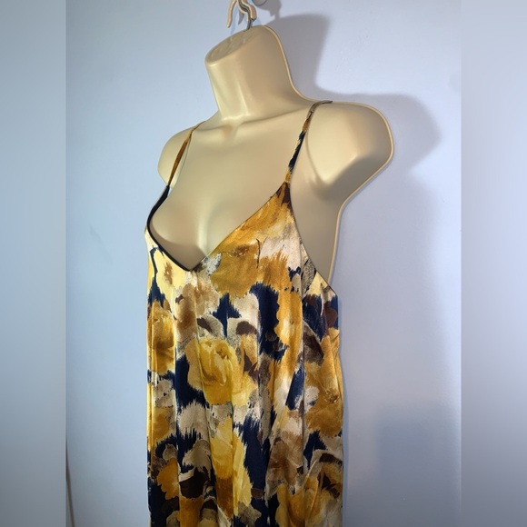 Nicole miller Floral racer back Maxi Dress Medium Yellow Blue flowy Beachy satin - Picture 3 of 5